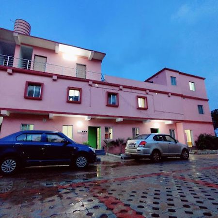 Hotel Aiims Nagar Rest House Bhubaneswar Exterior foto